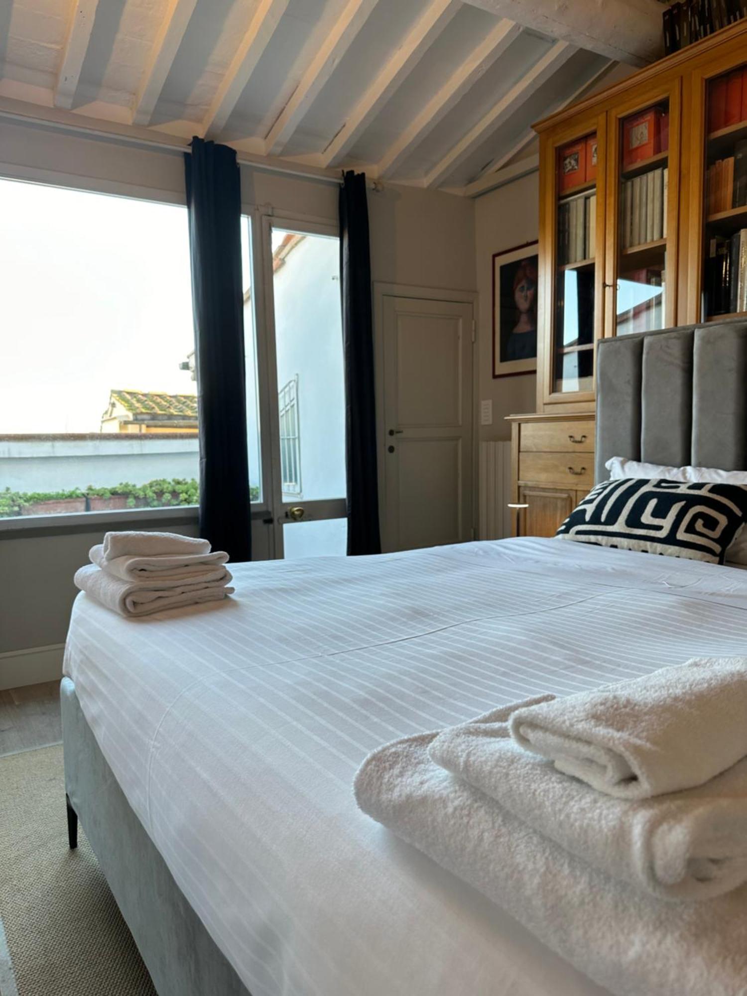 Ponte Vecchio - Lussuoso Attico Terrazza Con Vista Lägenhet Florens Exteriör bild